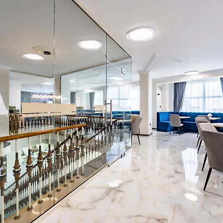 Laguna Hotel