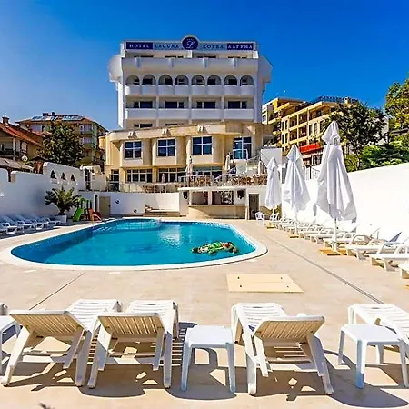 Hotel Laguna